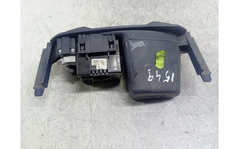 Display bord 7700426271 Renault Clio 2 (facelift) (2001 - 2005) - imagine 2