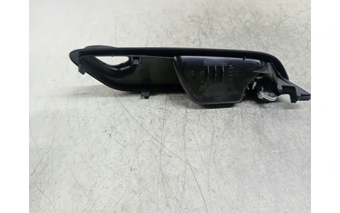 Maner interior stanga spate 3C8837113 Volkswagen Passat CC 1 (2008 - 2012) - imagine 2