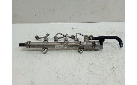 Rampa injectoare r91442240a Infiniti Q30 1 (2016 - 2020) - imagine 2