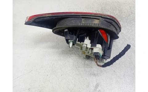 Stop dreapta 3C8945094D Volkswagen Passat CC 1 (2008 - 2012) - imagine 2