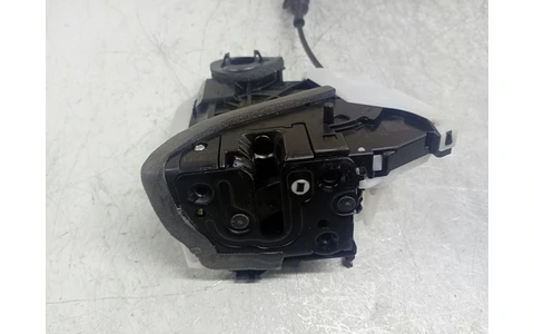 Broasca stanga spate 825039732R Renault Arkana 1 facelift (2023–2025) - imagine 3