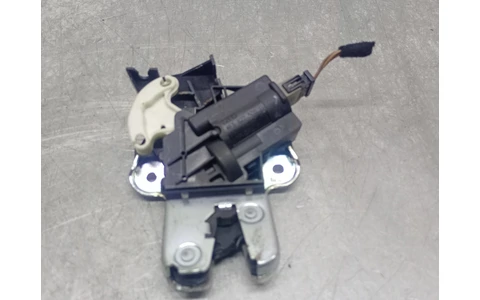 Broasca haion 4F5827505 Volkswagen Passat CC 1 (2008 - 2012) - imagine 2