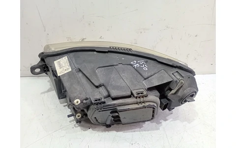 Far dreapta 4f0941030 Audi A6 4F/C6 (facelift) (2008 - 2011) - imagine 6
