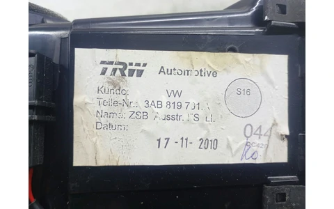 Grila ventilatie 3AB819701A Volkswagen Passat CC 1 (2008 - 2012) - imagine 3