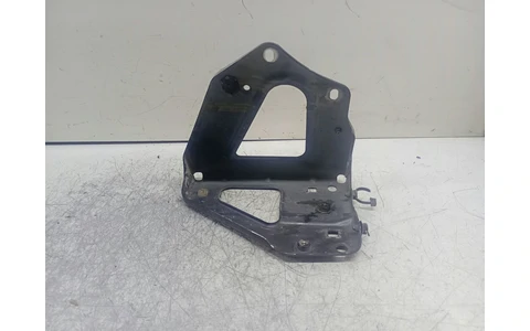 Suport aripa 4f0321135b Audi A6 4F/C6 (facelift) (2008 - 2011) - imagine 3
