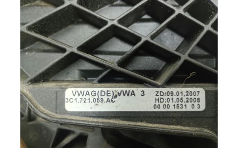 Pedala ambreiaj 3c1721059ac Volkswagen Passat CC 1 (2008 - 2012) - imagine 3