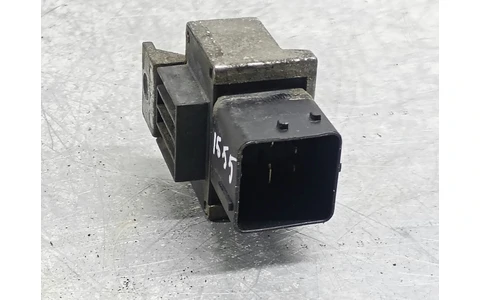 Releu bujii incandescente 110678071R Renault Master 3 (2st facelift) (2019 - 2024) - imagine 3