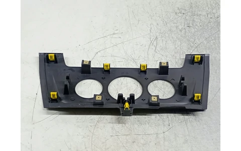 Ornament bord 682605388R Renault Master 3 (2st facelift) (2019 - 2024) - imagine 3