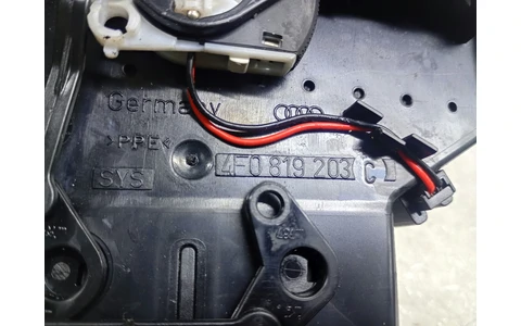 Grila ventilatie 4F0819203C Audi A6 4F/C6 (facelift) (2008 - 2011) - imagine 3