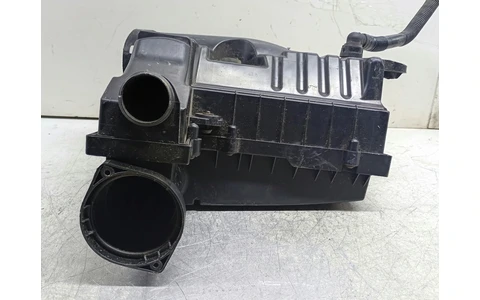 Carcasa filtru aer 3C0129607 Volkswagen Passat CC 1 (2008 - 2012) - imagine 2