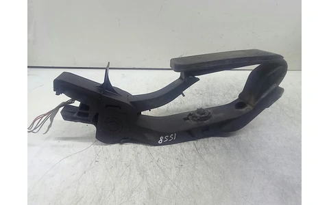 Pedala acceleratie A2113000904 Mercedes Benz E-Class W211/S211 (2002 - 2006) - imagine 2