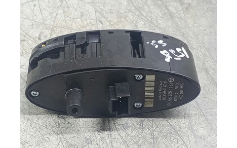 Buton geam A2118219958 Mercedes Benz E-Class W211/S211 (2002 - 2006) - imagine 2