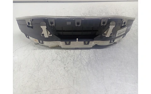 Ceasuri de bord 9805396580 Peugeot 2008 1 (2013 - 2017) - imagine 2