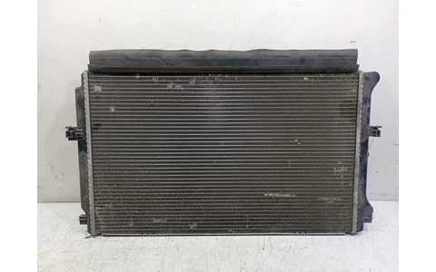 Radiator apa 5q0121251gd Volkswagen Passat B8 (2014 - 2020) - imagine 2