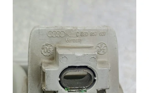 Maner plafon 8E0857607 Audi A4 B7 (2004 - 2008) - imagine 3