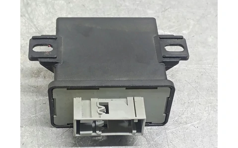 Modul luminii 8P0907357F Audi A4 B7 (2004 - 2008) - imagine 2