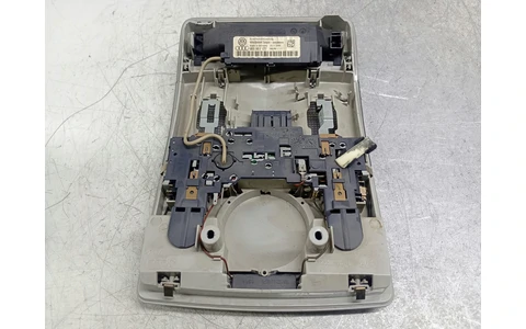 Plafoniera 8E0951177 Audi A4 B7 (2004 - 2008) - imagine 2