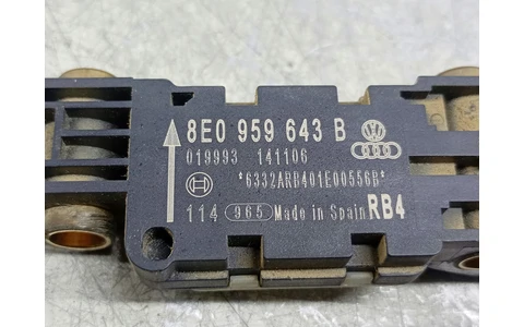 Senzor impact 8E0959643 Audi A4 B7 (2004 - 2008) - imagine 3
