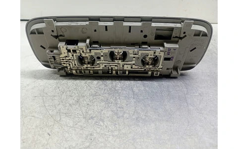 Plafoniera 3C047-291 Volkswagen Golf 6 (2008 - 2015) - imagine 2
