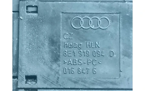 Panou butoane 8E1919094 Audi A4 B7 (2004 - 2008) - imagine 3