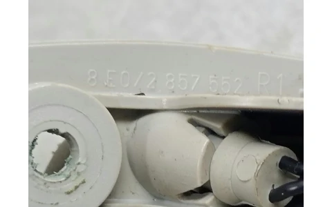 Parasolar dreapta 8E0857552 Audi A4 B7 (2004 - 2008) - imagine 3