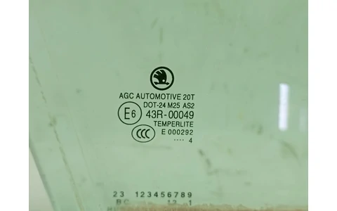 Geam dreapta fata Skoda Octavia 3 (2013 - 2017) - imagine 4