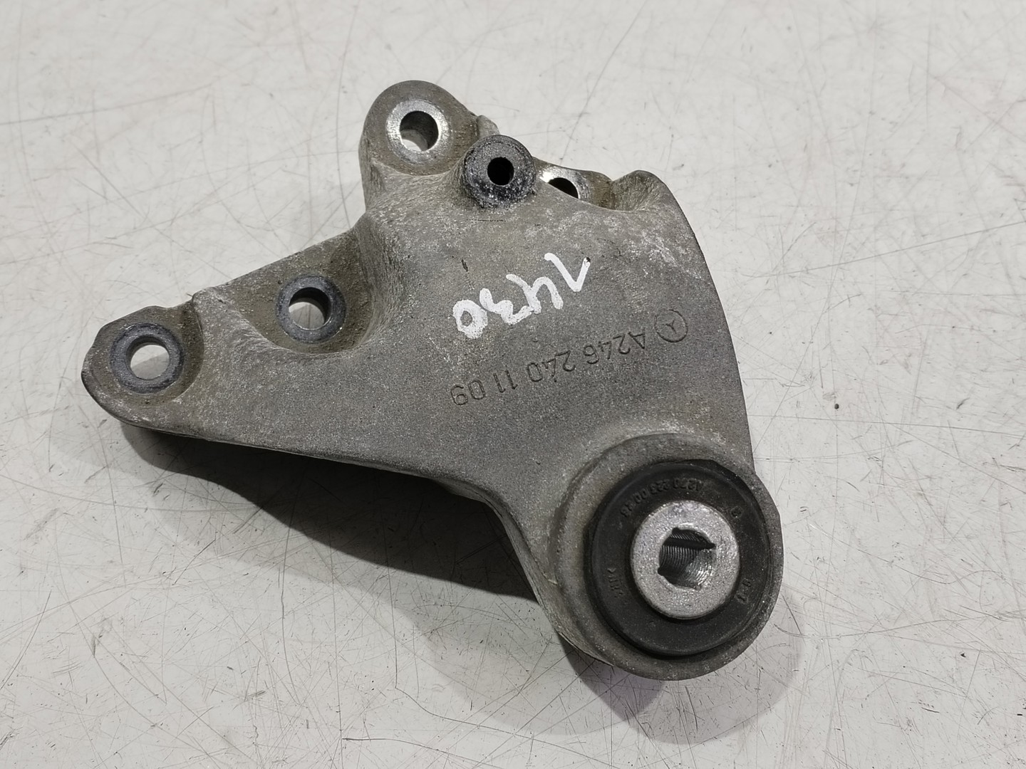 Suport motor a2462401109 Mercedes Benz GLA-Class X156 (2013 - 2017)