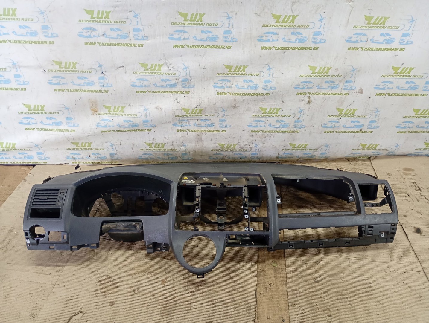 Plansa bord Volkswagen Transporter T5 (2003 - 2009)