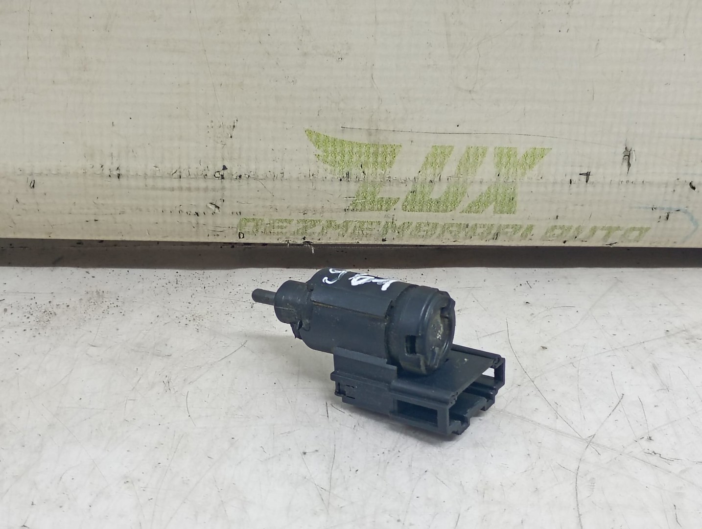 Switch frana 1J0945511c Volkswagen Golf 4 (1997 - 2006)