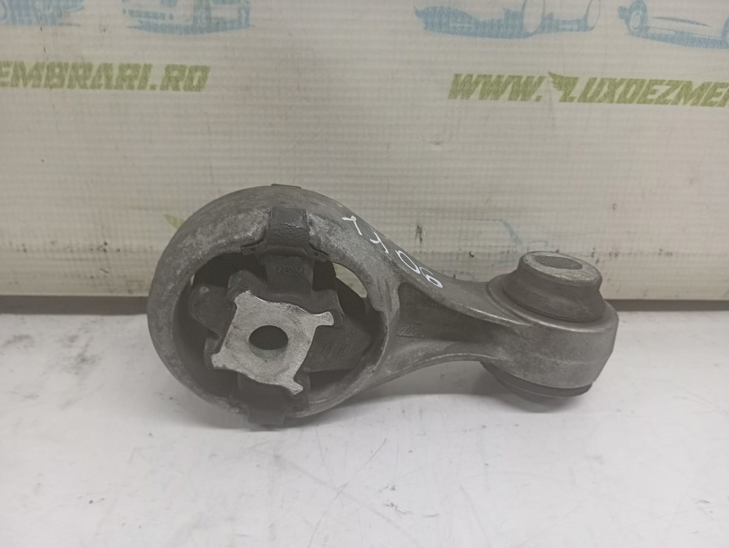 Suport motor 11350JD000 Renault Koleos 1 (2008 - 2011)