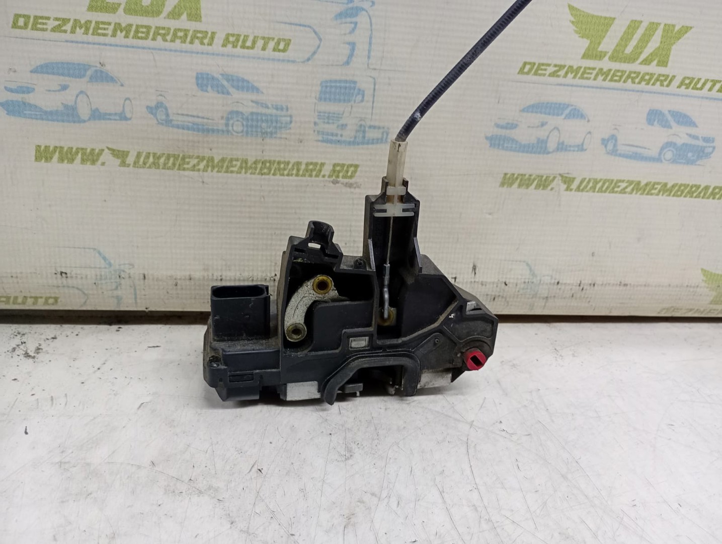 Broasca stanga spate 12759696 Cadillac BLS 1 (2006 - 2009)
