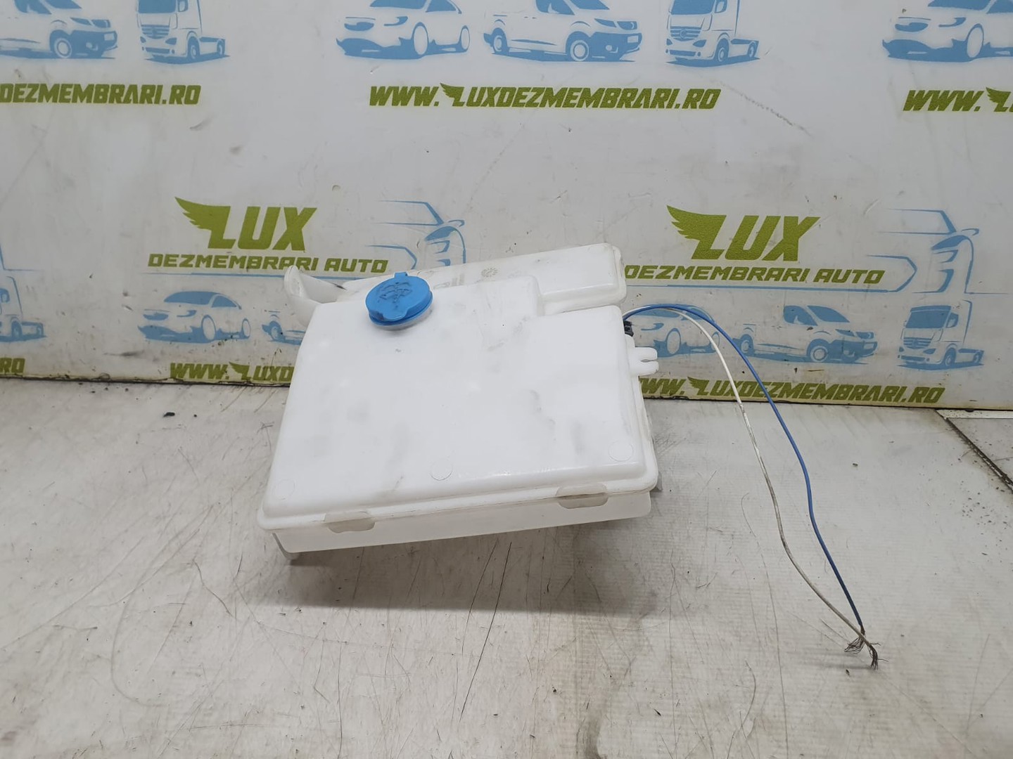 Vas lichid parbriz 289101968r Dacia Spring 1 (2021 - 2023)