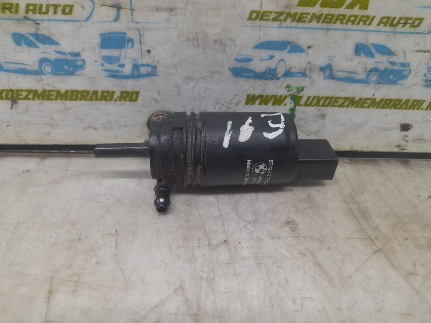 Pompa vas lichid parbriz 67.12-8377612-06 BMW Seria 1 E87 (2004 - 2007)