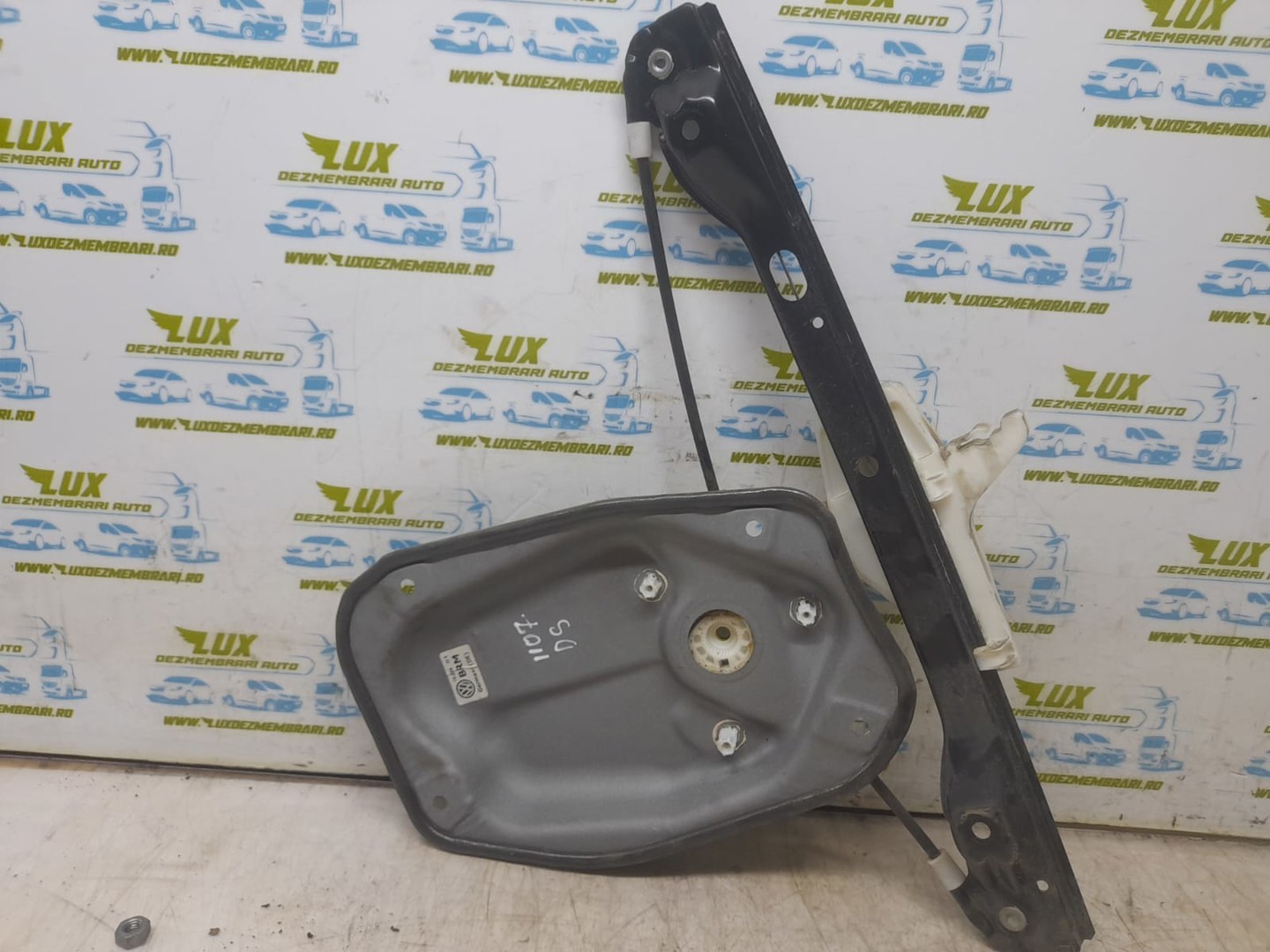 Macara geam dreapta spate 118116D 1k4839462a Volkswagen Golf 5 (2003 - 2009)