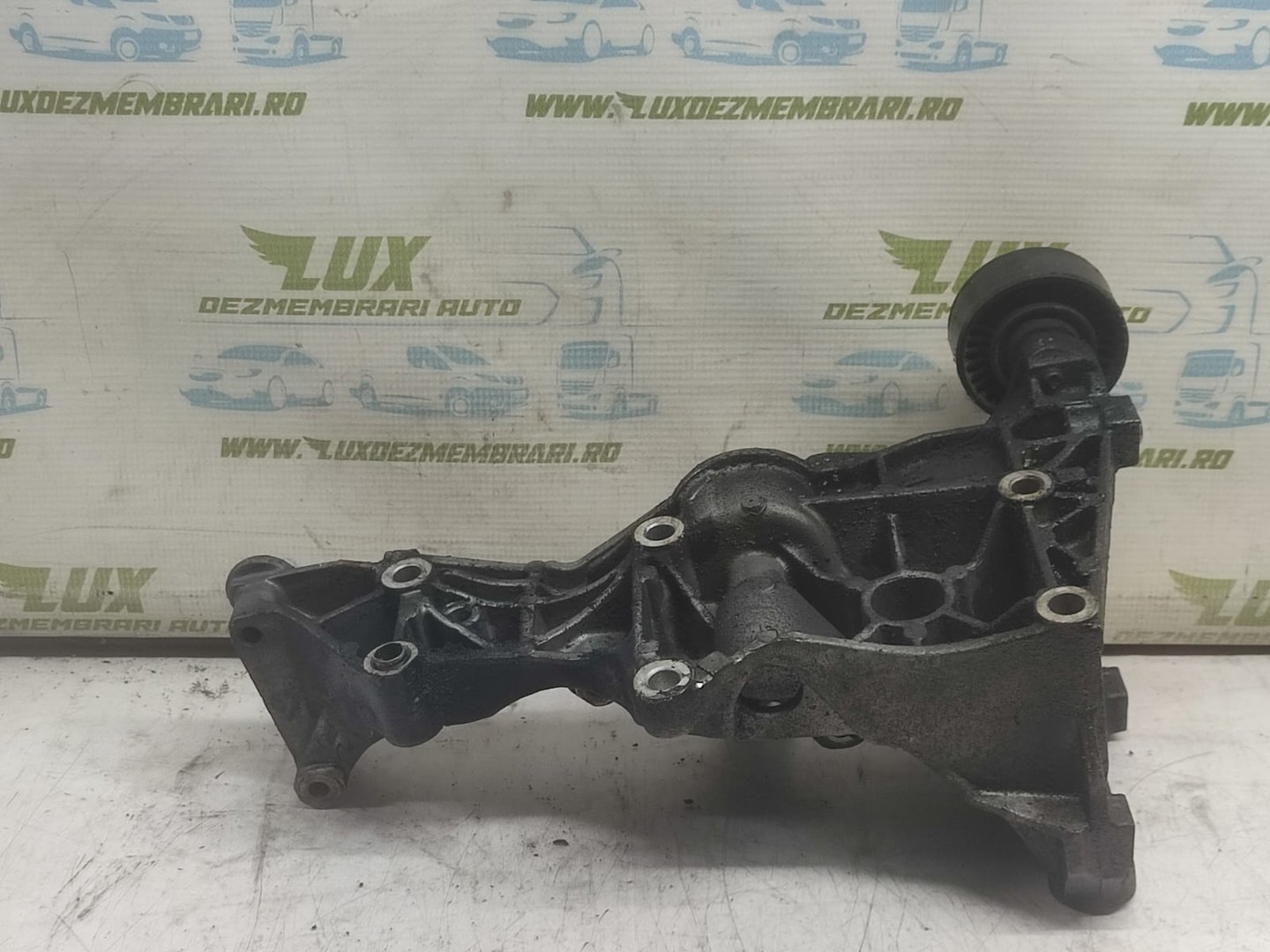 Suport accesorii 03g903143d Audi A4 B7 (2004 - 2008)