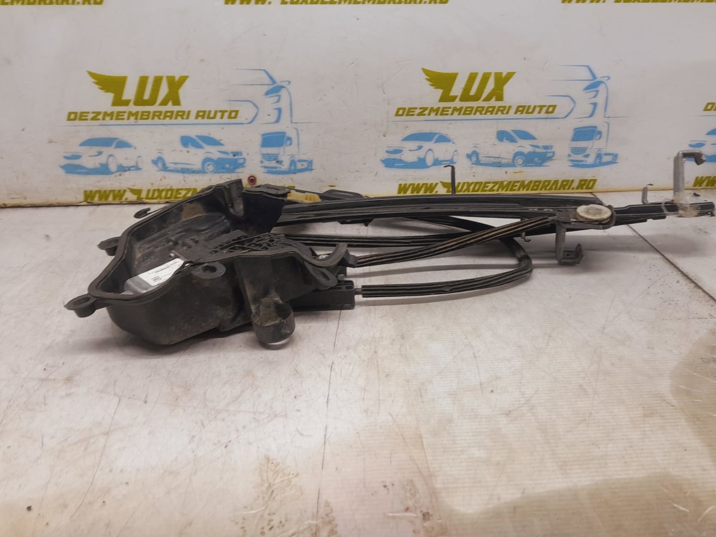 Macara geam stanga fata 6j4837401e Seat Ibiza 4 (6J) (2008 - 2012)