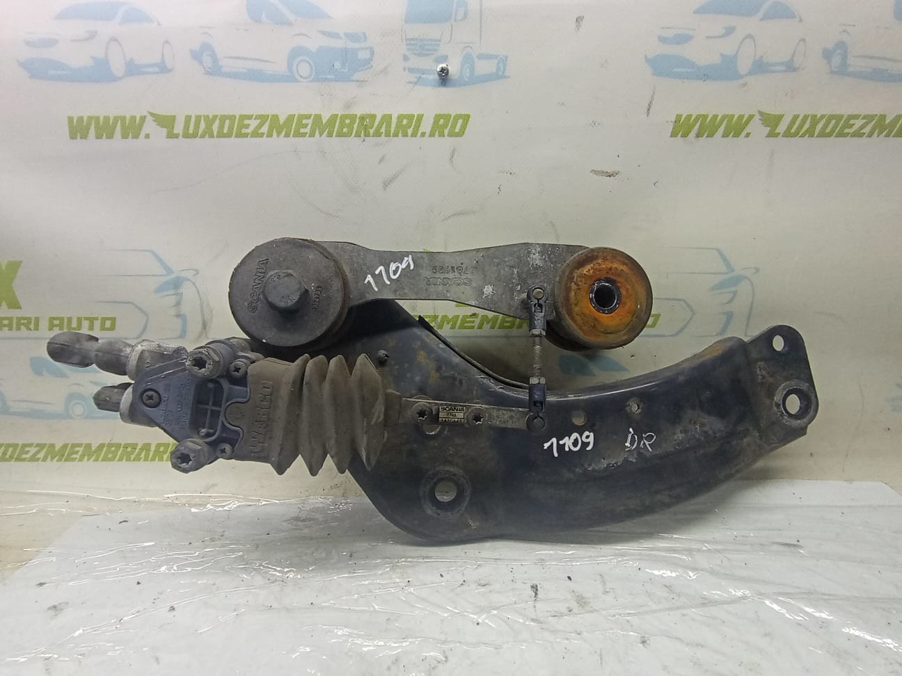 Brat suspensie cabina 1430545 Scania R420 1 facelift ( 2010 - 2016)