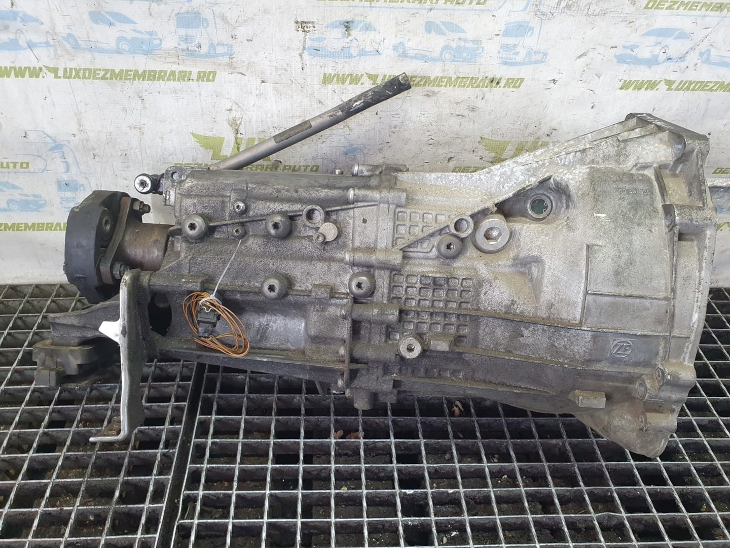Cutie de viteze manuala 6 trepte 1069401105 1069401059 BMW Seria 3 E90 (2004 - 2010)