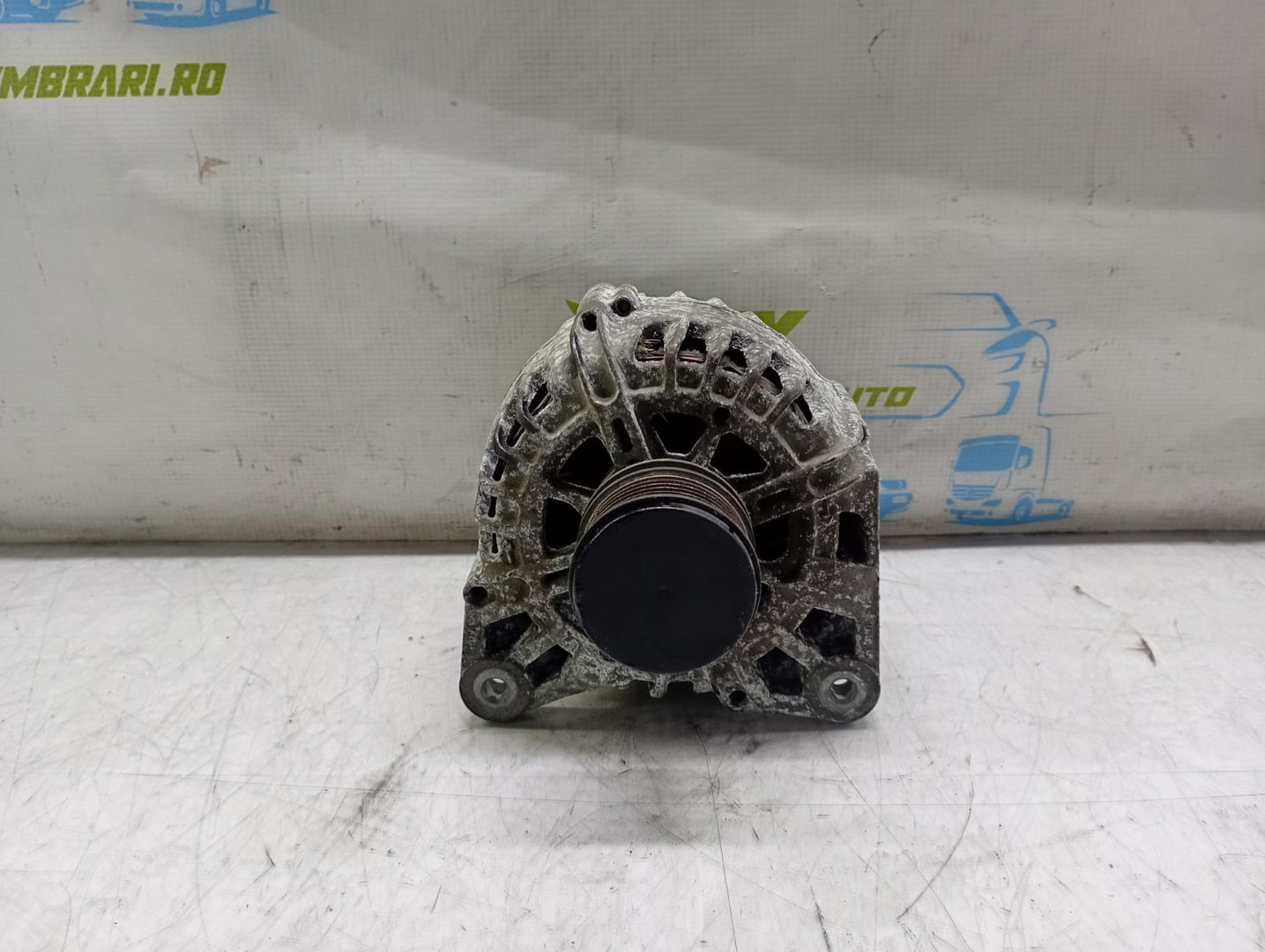 Alternator 231007281r Dacia Duster 1 (facelift) (2013 - 2017)