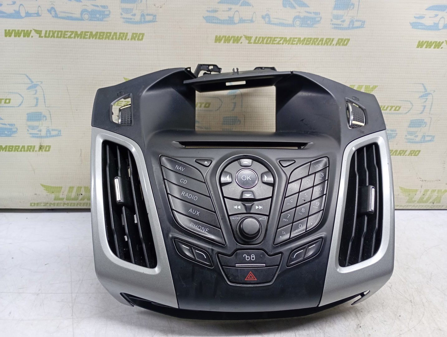 Modul radio AM518k811 Ford Focus 3 (2011 - 2015)