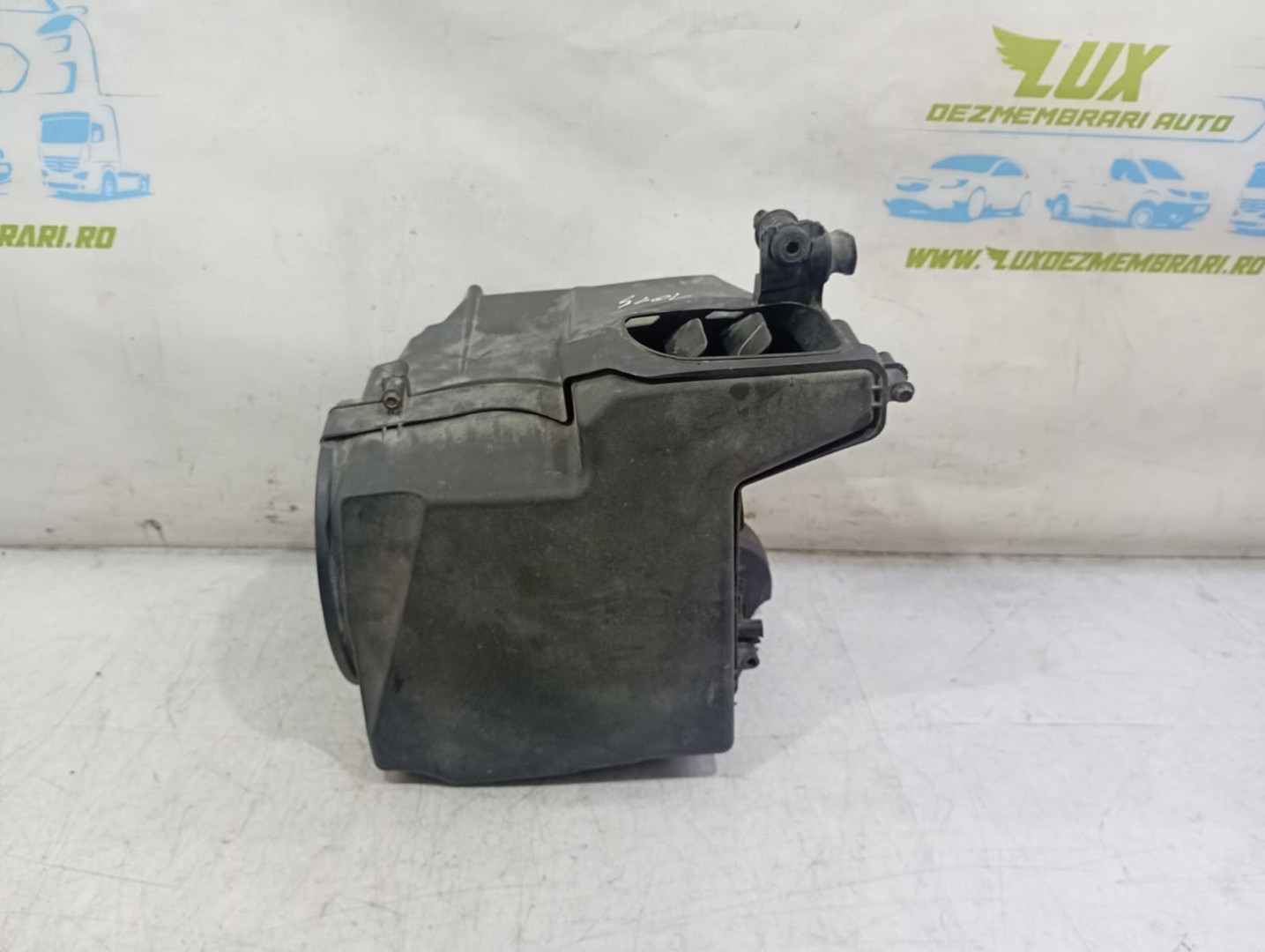 Carcasa filtru aer av61-9600-bg Ford Focus 3 (2011 - 2015)