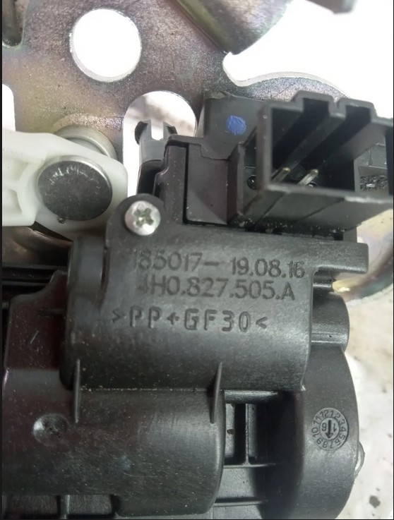 Broasca haion 4h0827505a Audi A8 D4/4H (facelift) (2013 - 2018)