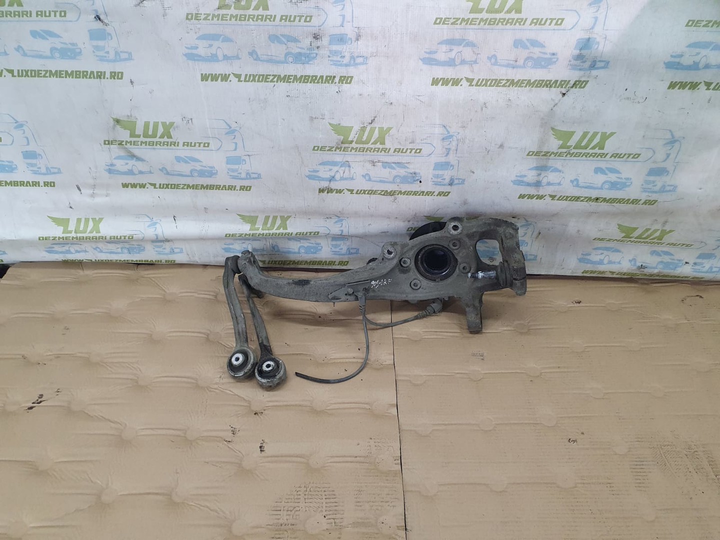 Fuzeta dreapta fata Audi A5 8T (2007 - 2011)
