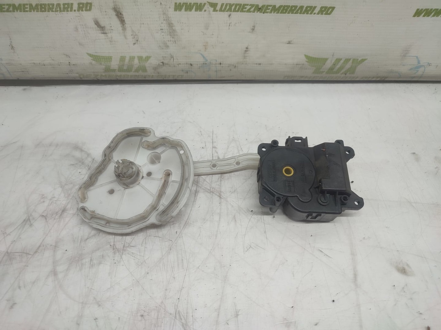 Motoras clapeta mixaj aer 063700-7440 Toyota Prius 2 (2003 - 2011)