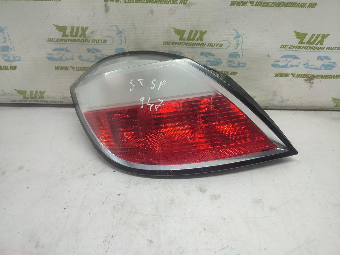 Stop stanga 24-451-835 Opel Astra H (2004 - 2007)