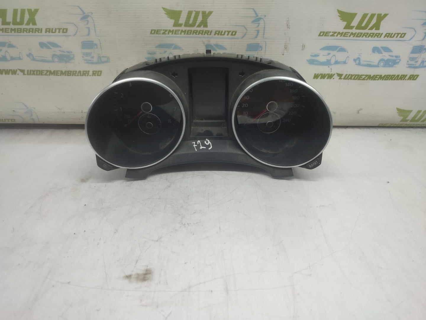 Ceasuri de bord 5k0920860f Volkswagen Golf 6 (2008 - 2015)