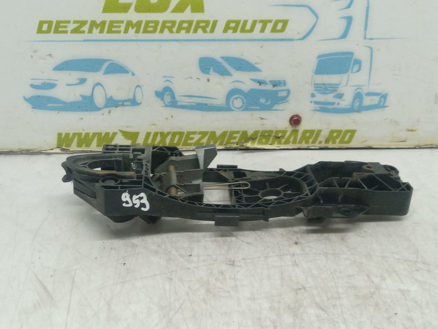 Suport maner exterior 3c0837886 Volkswagen Passat B6 (2005 - 2010)