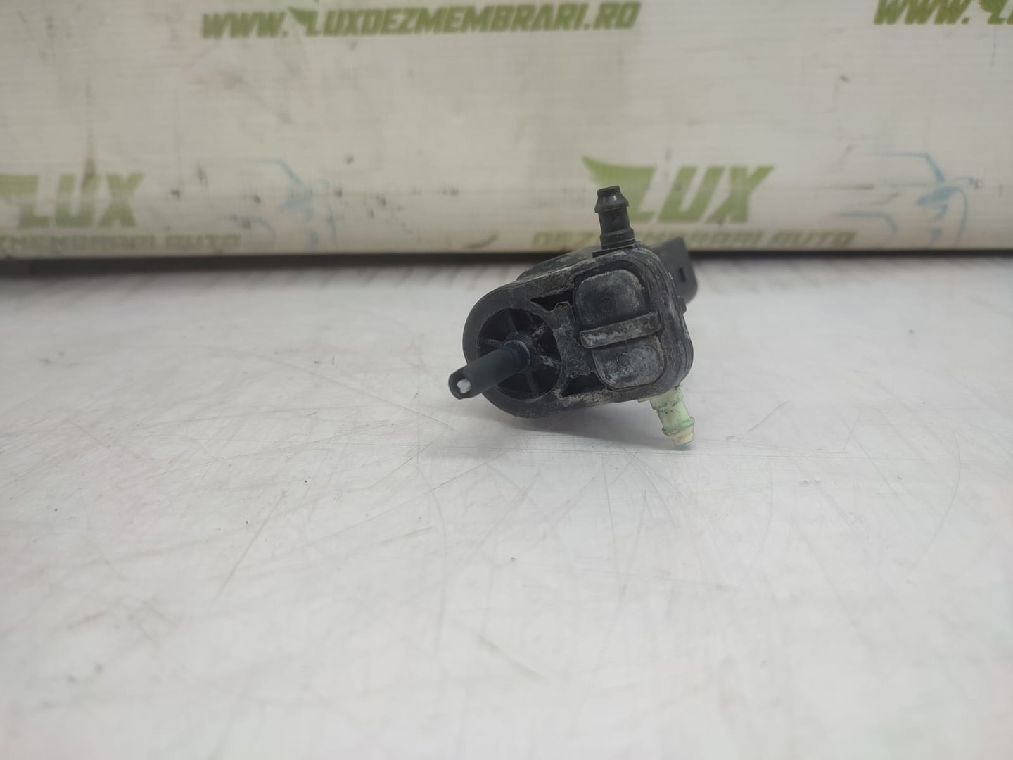 Pompa vas lichid parbriz Volkswagen Golf 6 (2008 - 2015)