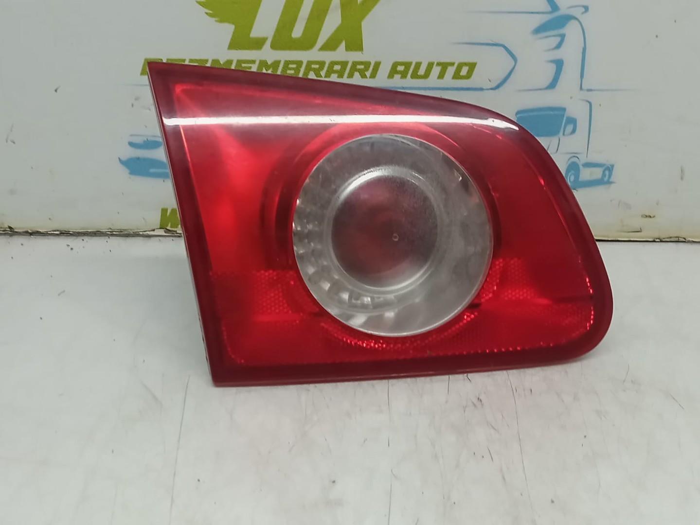 Stop stanga haion 3c9945093 Volkswagen Passat B6 (2005 - 2010)