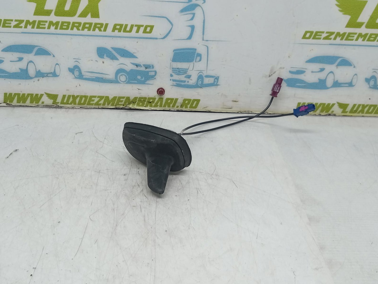 Antena radio 1k0035507 Volkswagen Passat B6 (2005 - 2010)